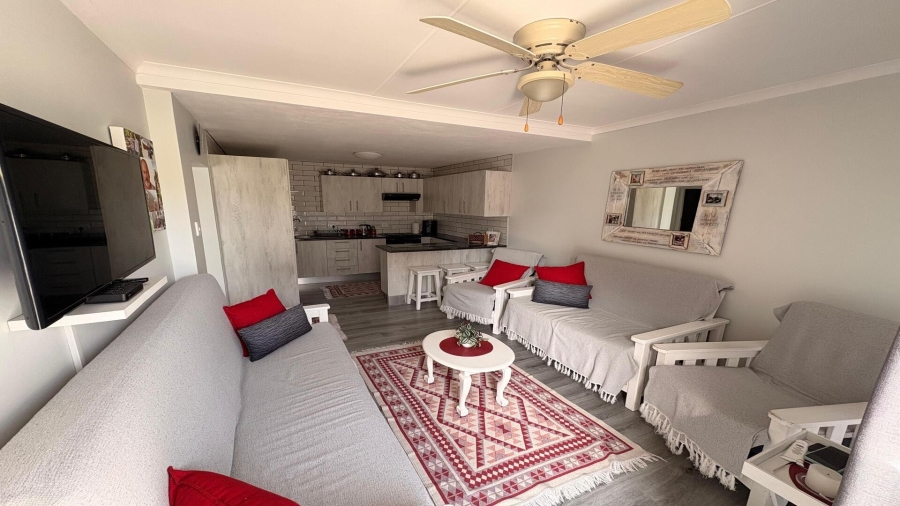 2 Bedroom Property for Sale in Hartenbos Central Western Cape